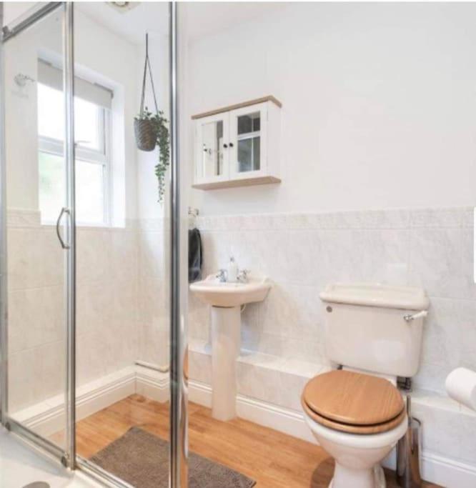 Beautiful Large Property, Sleeps 9 Walking Distance To The Sea , Beaches And Restaurants Fantastic Interior Lyme Regis Eksteriør bilde