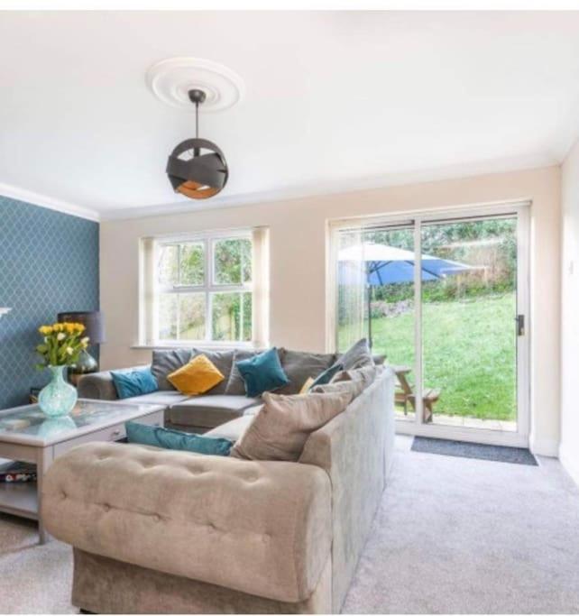 Beautiful Large Property, Sleeps 9 Walking Distance To The Sea , Beaches And Restaurants Fantastic Interior Lyme Regis Eksteriør bilde