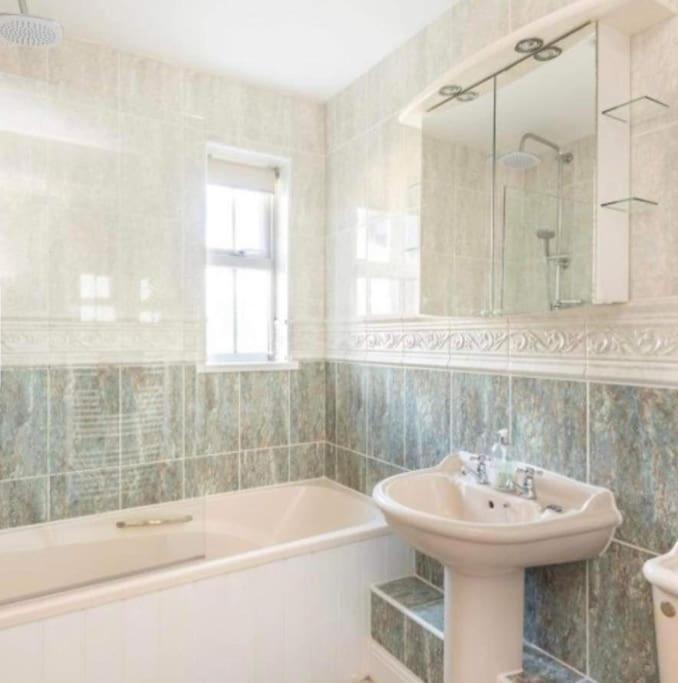 Beautiful Large Property, Sleeps 9 Walking Distance To The Sea , Beaches And Restaurants Fantastic Interior Lyme Regis Eksteriør bilde